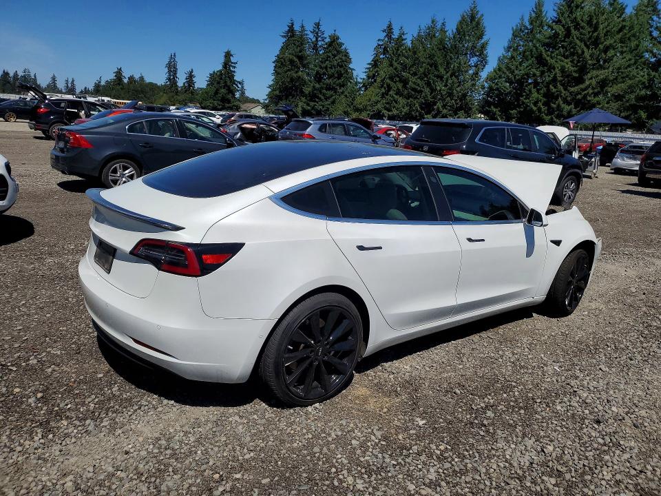 62946646 :رقم المزاد ، 5YJ3E1EB2LF669004 vin ، 2020 Tesla Model 3 مزاد بيع
