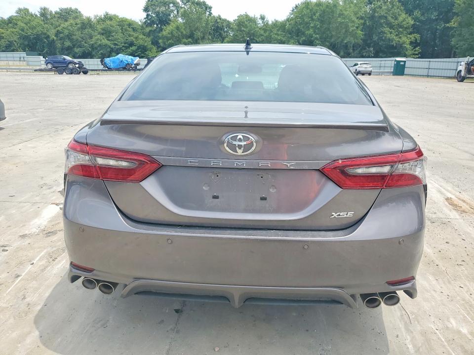 Продажа на аукционе авто 2021 Toyota Camry, vin: 4T1KZ1AK8MU058355, номер лота: 62007296