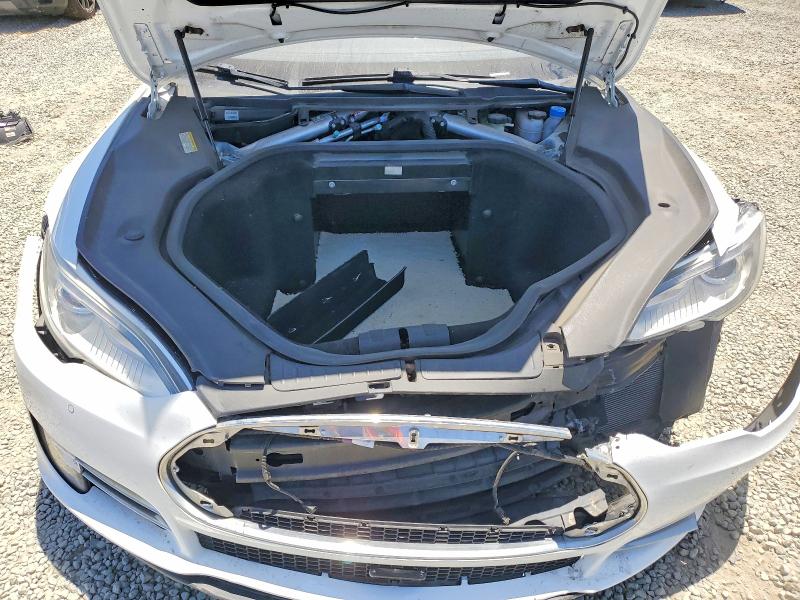 53543606 :رقم المزاد ، 5YJSA1H19EFP49994 vin ، 2014 Tesla Model S مزاد بيع