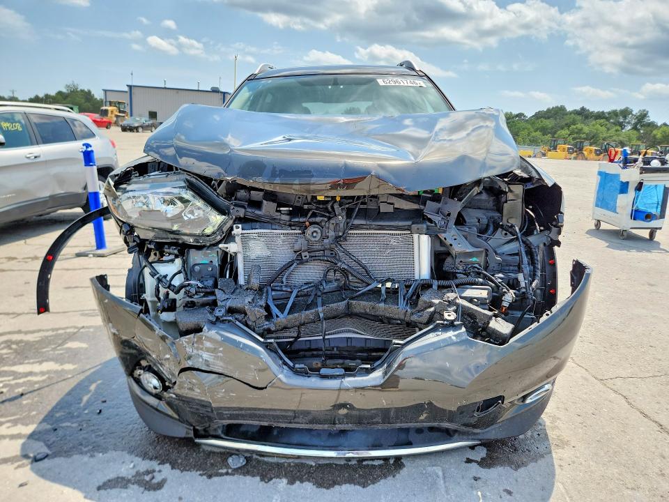 2016 Nissan Rogue მანქანა იყიდება აუქციონზე, vin: JN8AT2MV4GW131134, აუქციონის ნომერი: 62961746