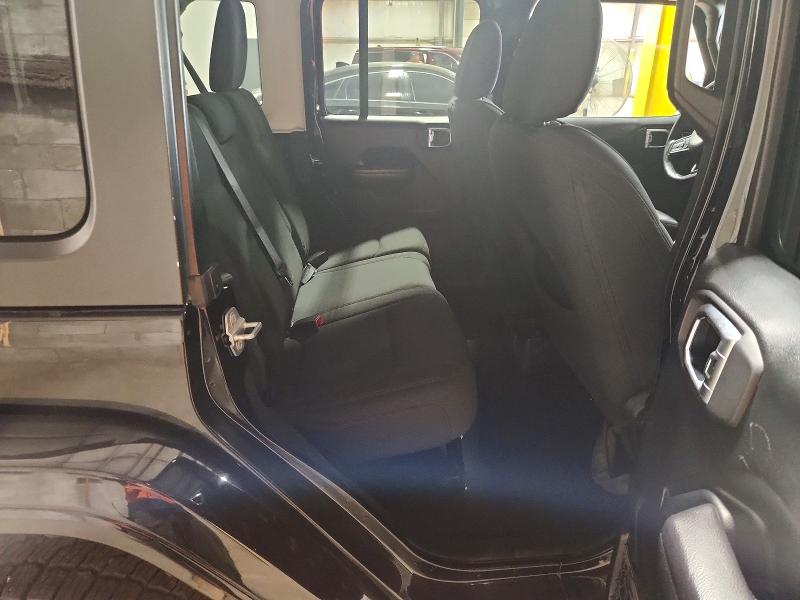 60464016 :رقم المزاد ، 1C4HJXDG0JW274698 vin ، 2018 Jeep Wrangler Unlimited مزاد بيع