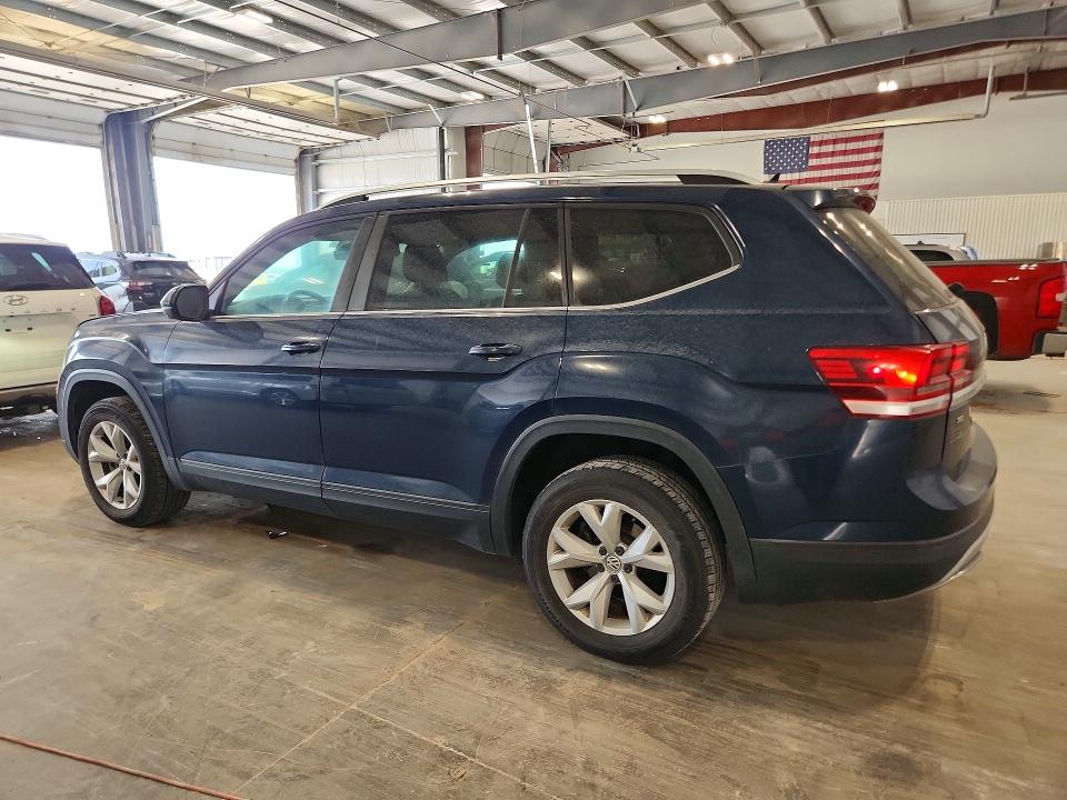 59012376 :رقم المزاد ، 1V2LR2CA7JC513344 vin ، 2018 Volkswagen Atlas مزاد بيع