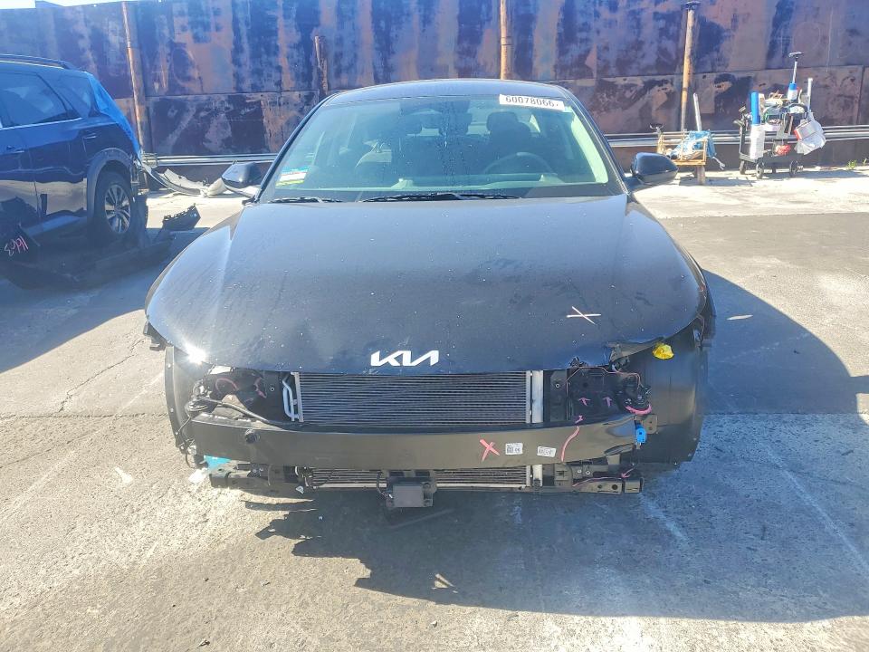 60078066 :رقم المزاد ، 3KPFT4DE8SE169269 vin ، 2025 Kia K4 مزاد بيع
