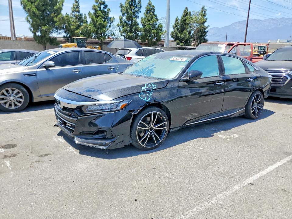 62676596 :رقم المزاد ، 1HGCV2F91MA010733 vin ، 2021 Honda Accord مزاد بيع