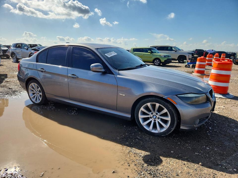 2011 Bmw 328 მანქანა იყიდება აუქციონზე, vin: WBAPH5G52BNM73147, აუქციონის ნომერი: 60564716