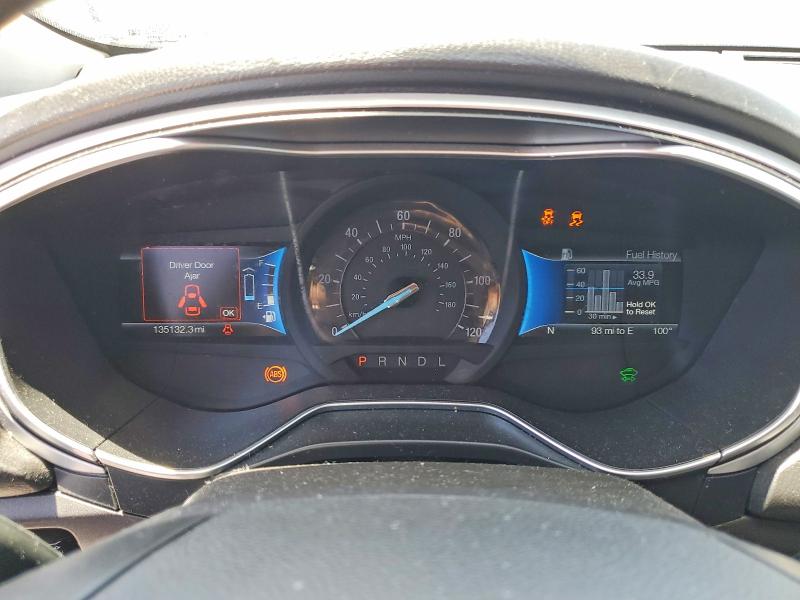 61785256 :رقم المزاد ، 3FA6P0LU5GR359512 vin ، 2016 Ford Fusion مزاد بيع