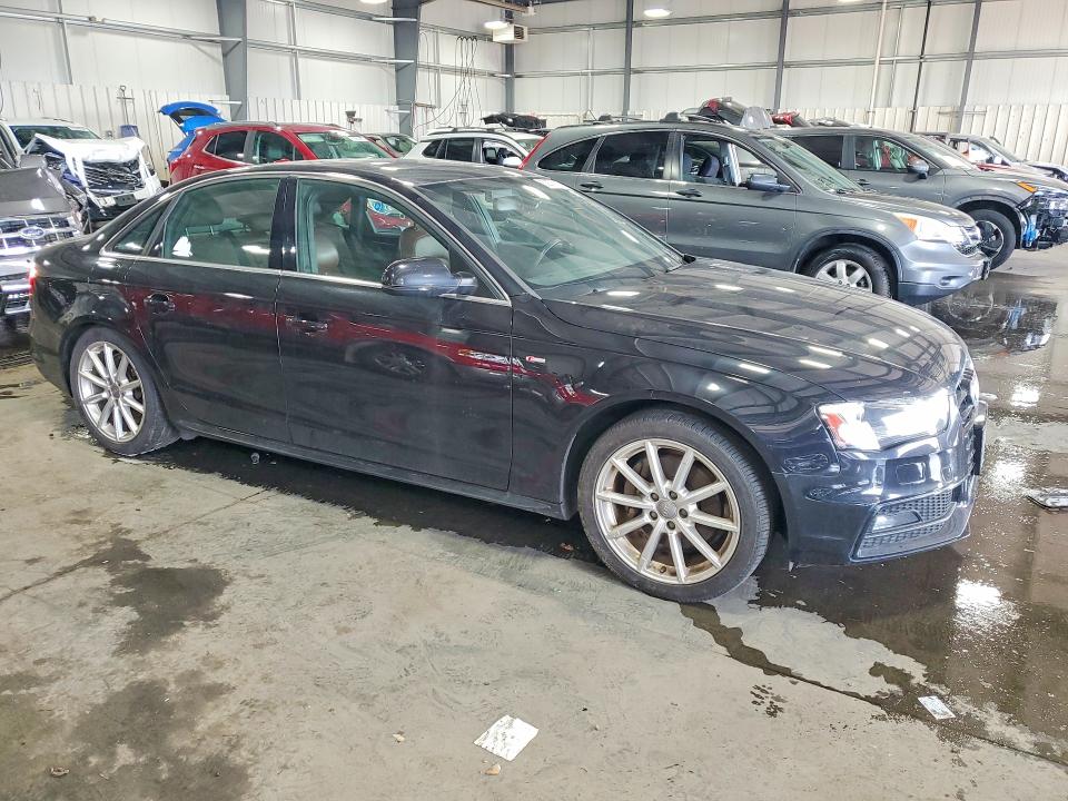 62870116 :رقم المزاد ، WAUFFAFL2EN031824 vin ، 2014 Audi A4 مزاد بيع