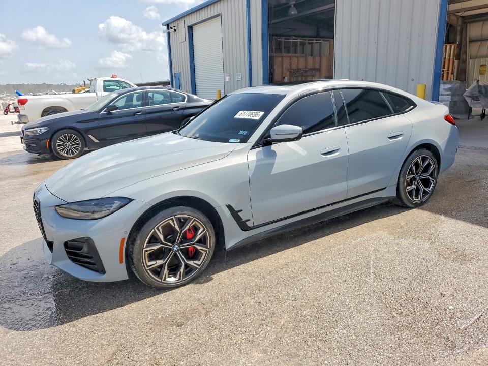 61770986 :رقم المزاد ، WBA63AV04NFM10284 vin ، 2022 Bmw 430i مزاد بيع