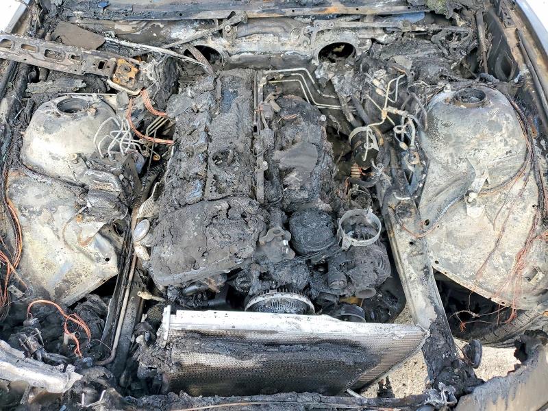 60658156 :رقم المزاد ، WBADT53491CE91852 vin ، 2001 Bmw 530 مزاد بيع