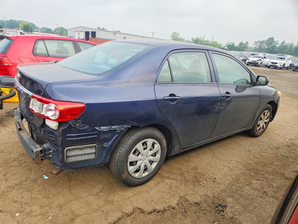 Продаж на аукціоні авто 2011 Toyota Corolla, vin: 2T1BU4EE5BC731928, номер лоту: 61808336