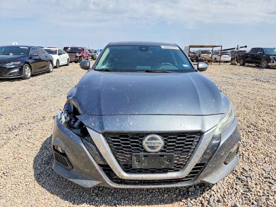 Продажа на аукционе авто 2021 Nissan Altima, vin: 1N4BL4DV2MN357627, номер лота: 62695516