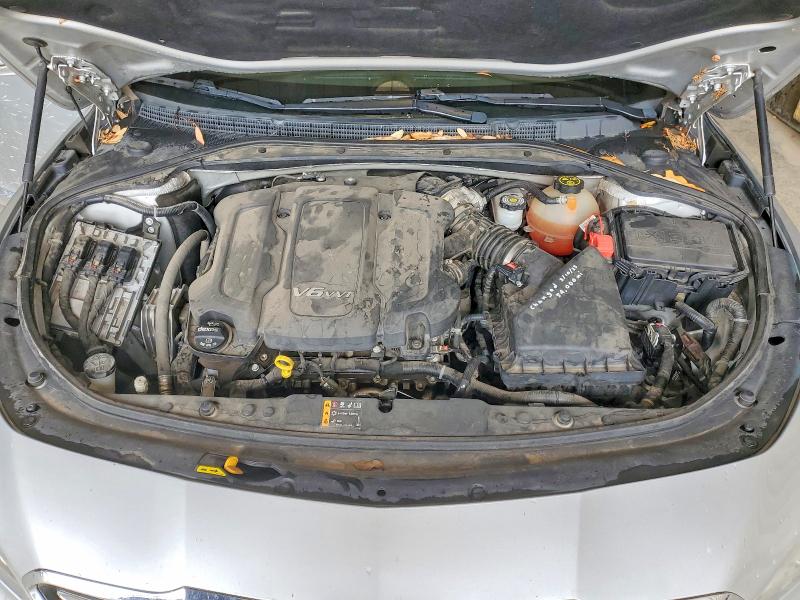 61543736 :رقم المزاد ، 1G4ZR5SS7JU122319 vin ، 2018 Buick Lacrosse مزاد بيع