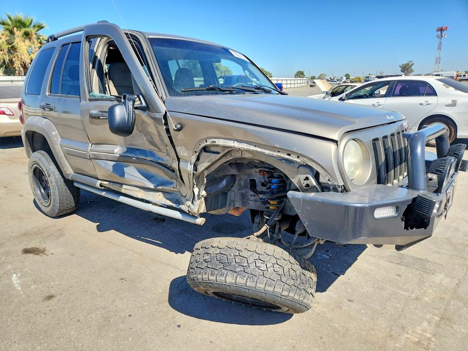 63021626 :رقم المزاد ، 1J4GL38K56W174580 vin ، 2006 Jeep Liberty مزاد بيع