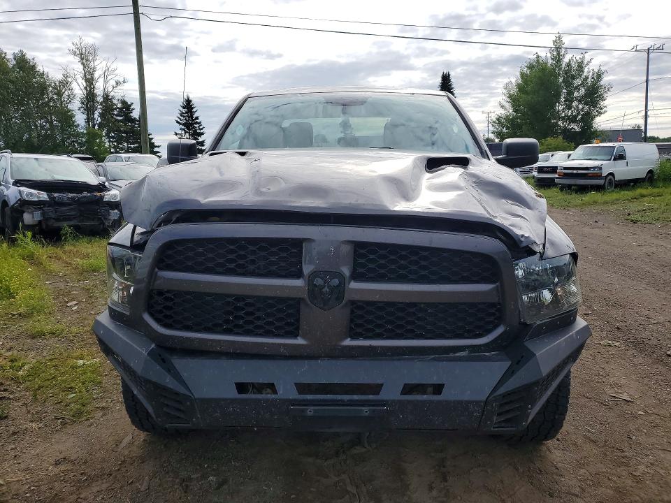 61171466 :رقم المزاد ، 1C6RR7KTXLS113404 vin ، 2020 Ram 1500 Classic مزاد بيع