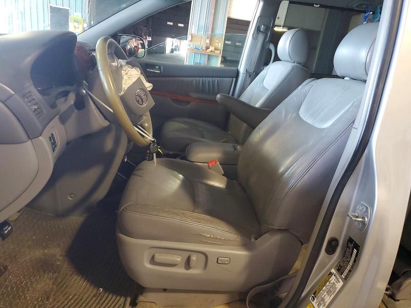 2006 Toyota Sienna მანქანა იყიდება აუქციონზე, vin: 5TDZA22C86S525093, აუქციონის ნომერი: 62647466