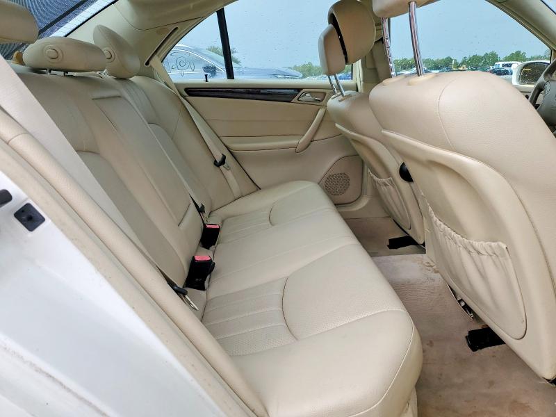 60397396 :رقم المزاد ، WDBRF56HX6F740479 vin ، 2006 Mercedes-benz C مزاد بيع
