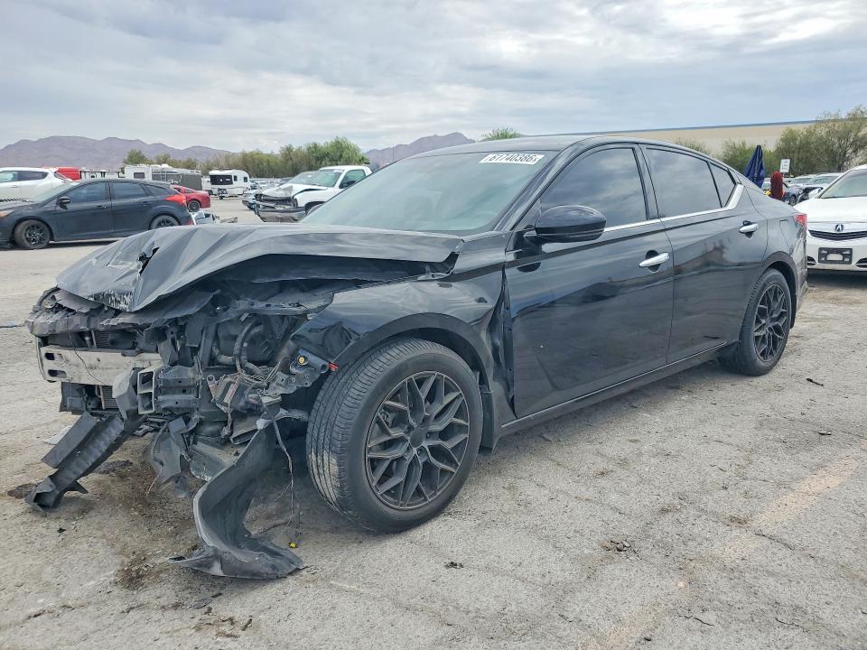61740386 :رقم المزاد ، 1N4BL4EV7KC190592 vin ، 2019 Nissan Altima مزاد بيع