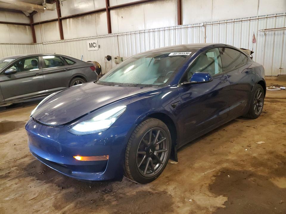 60785536 :رقم المزاد ، 5YJ3E1EA3MF053546 vin ، 2021 Tesla Model 3 مزاد بيع