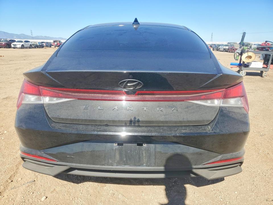 63147366 :رقم المزاد ، 5NPLM4AG3PH103592 vin ، 2023 Hyundai Elantra مزاد بيع
