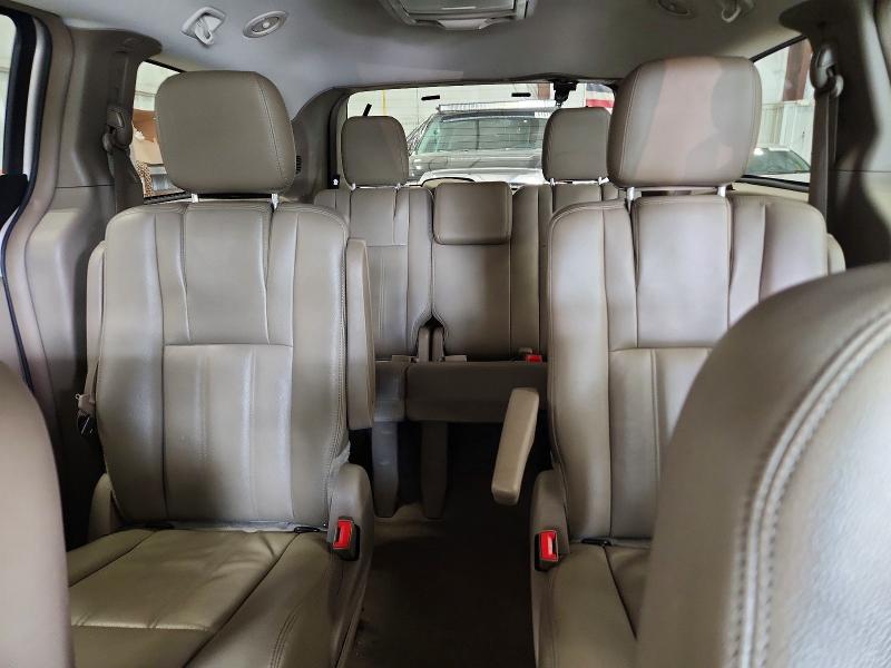 2015 Chrysler Town & Country მანქანა იყიდება აუქციონზე, vin: 2C4RC1BG1FR538073, აუქციონის ნომერი: 61566246