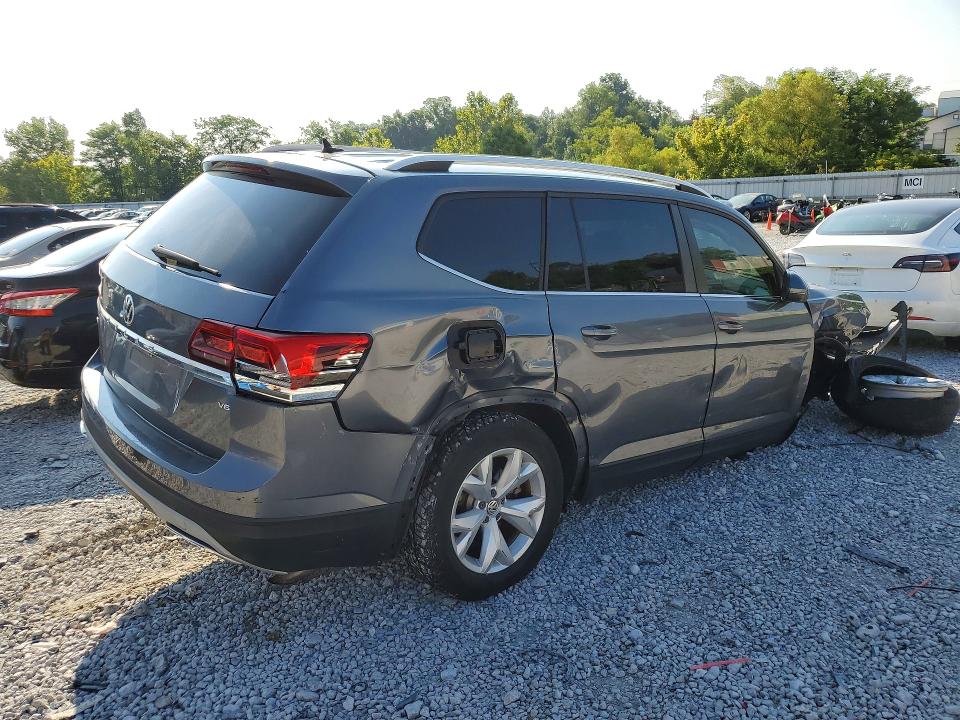 Продажа на аукционе авто 2018 Volkswagen Atlas, vin: 1V2DR2CAXJC508417, номер лота: 63155866