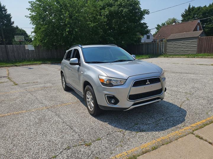 Продажа на аукционе авто 2015 Mitsubishi Rvr, vin: 4A4AJ4AWXFE607829, номер лота: 61340806