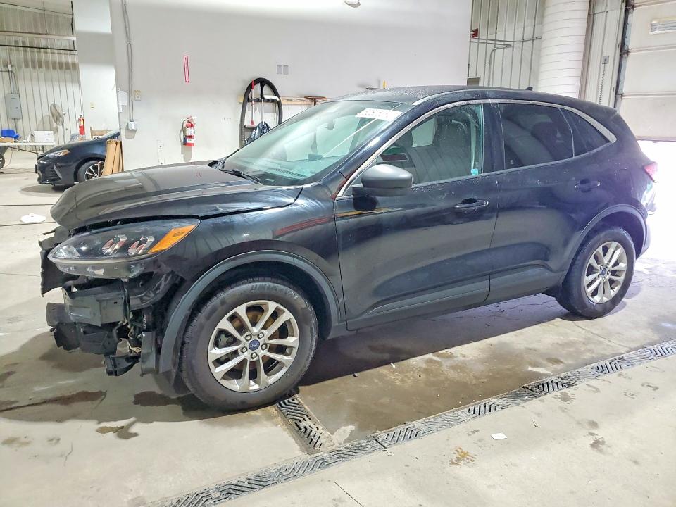 60625286 :رقم المزاد ، 1FMCU9G63NUA64867 vin ، 2022 Ford Escape مزاد بيع