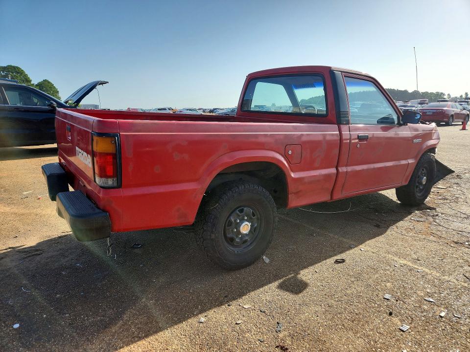 1990 Mazda B2200 მანქანა იყიდება აუქციონზე, vin: JM2UF1137L0925583, აუქციონის ნომერი: 61898066
