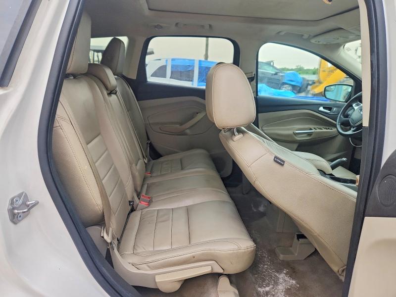 2015 Ford Escape მანქანა იყიდება აუქციონზე, vin: 1FMCU9GX5FUA72334, აუქციონის ნომერი: 62421626