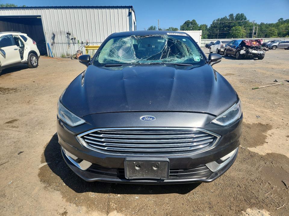 Продажа на аукционе авто 2017 Ford Fusion, vin: 3FA6P0H99HR111673, номер лота: 63311706