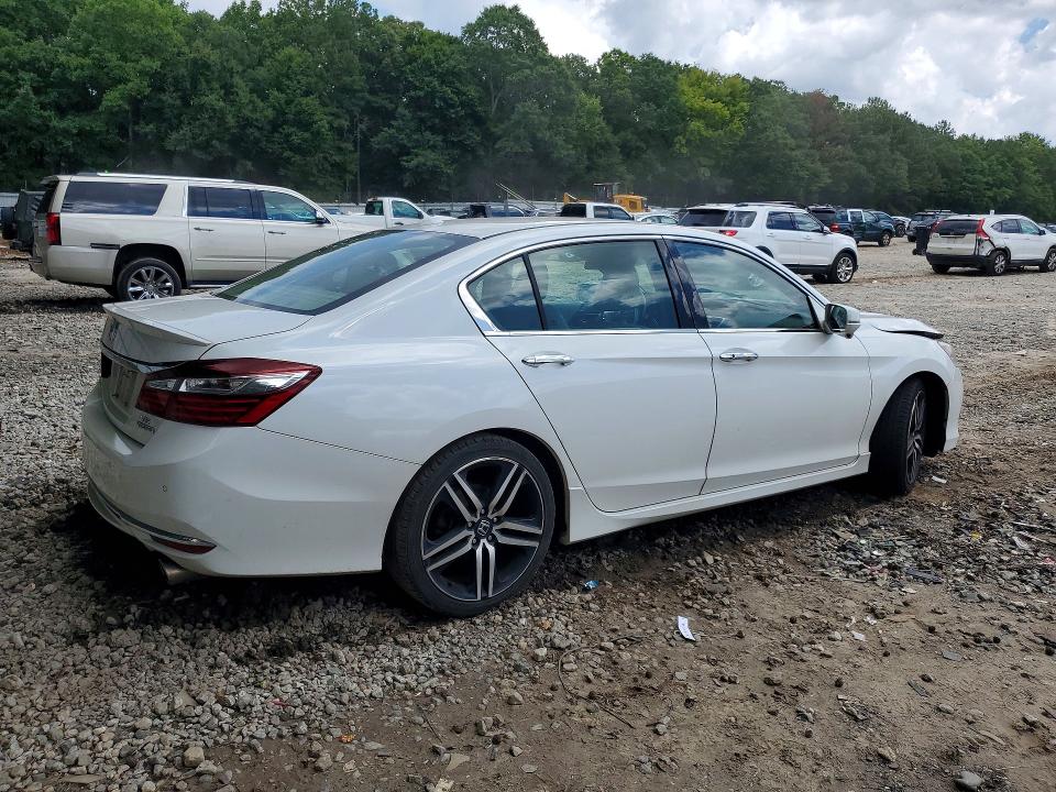 Продаж на аукціоні авто 2017 Honda Accord, vin: 1HGCR3F99HA001651, номер лоту: 60923016