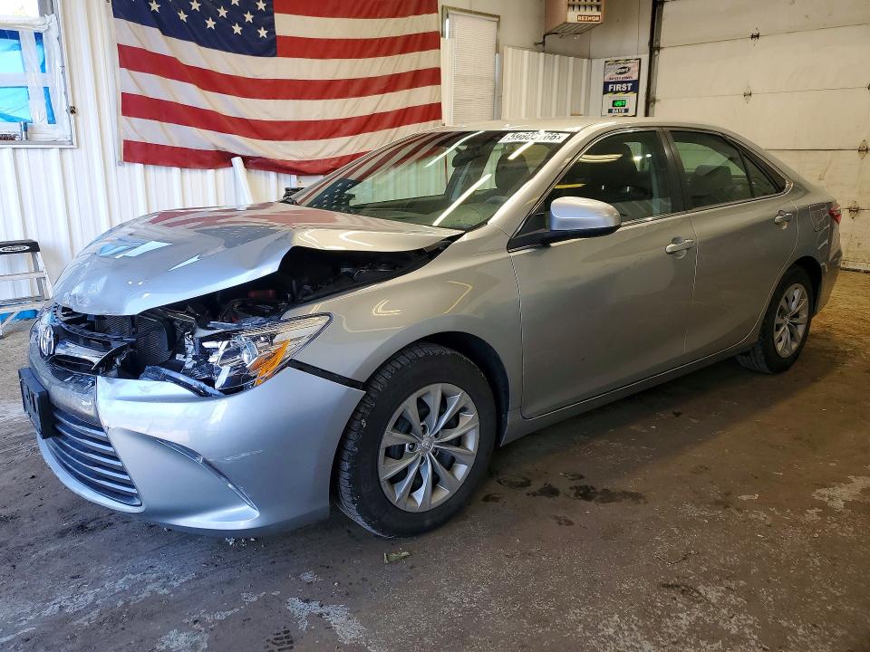 59800166 :رقم المزاد ، 4T1BF1FK5HU336281 vin ، 2017 Toyota Camry مزاد بيع