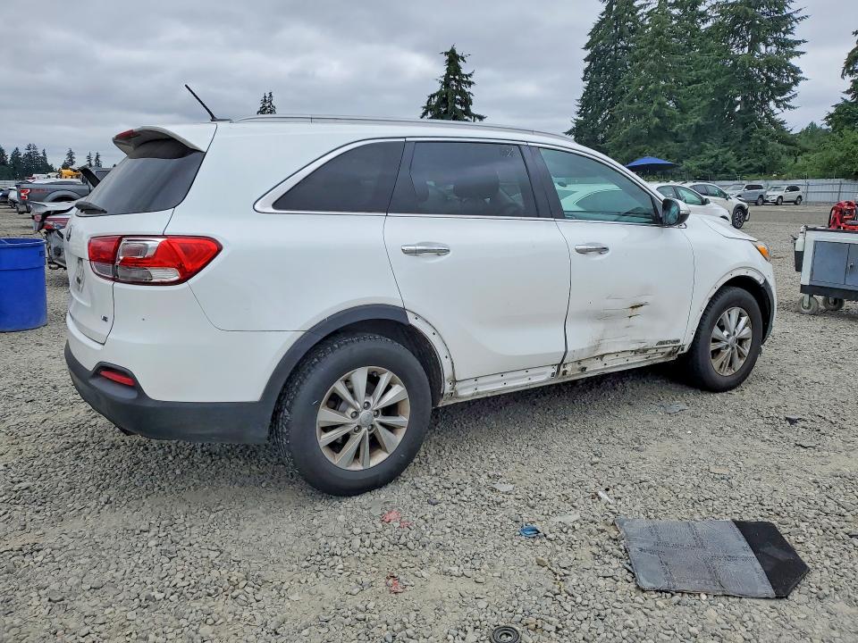 59916856 :رقم المزاد ، 5XYPGDA56HG196141 vin ، 2017 Kia Sorento مزاد بيع