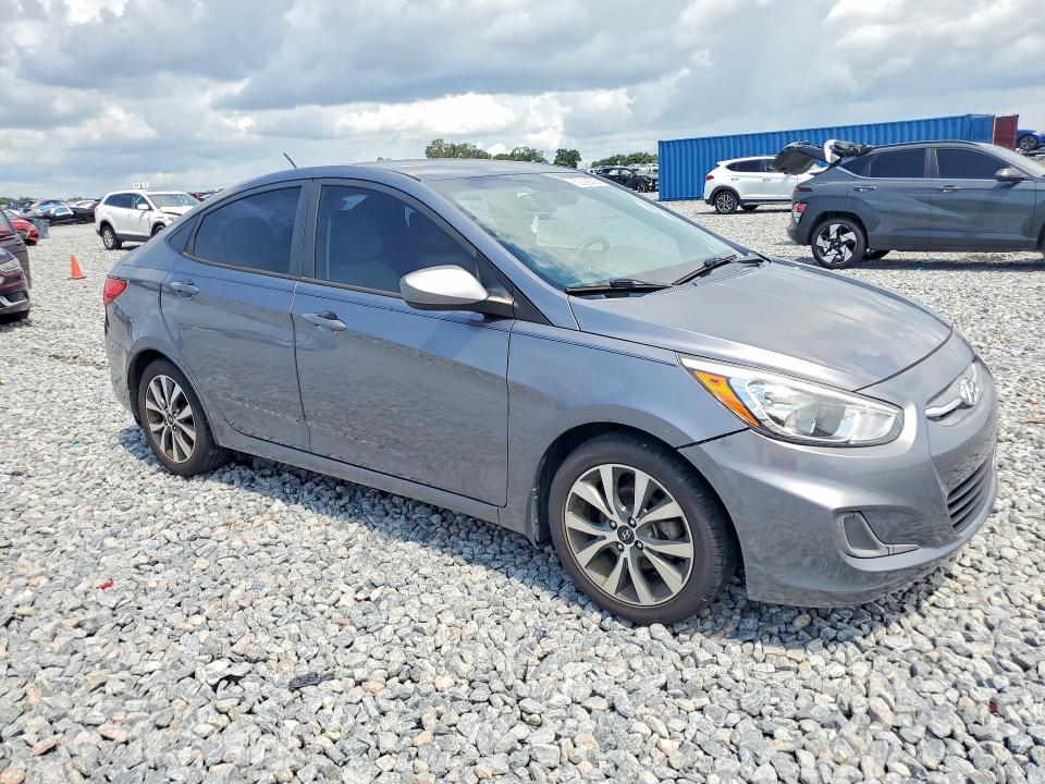63292586 :رقم المزاد ، KMHCT4AE4HU331380 vin ، 2017 Hyundai Accent مزاد بيع
