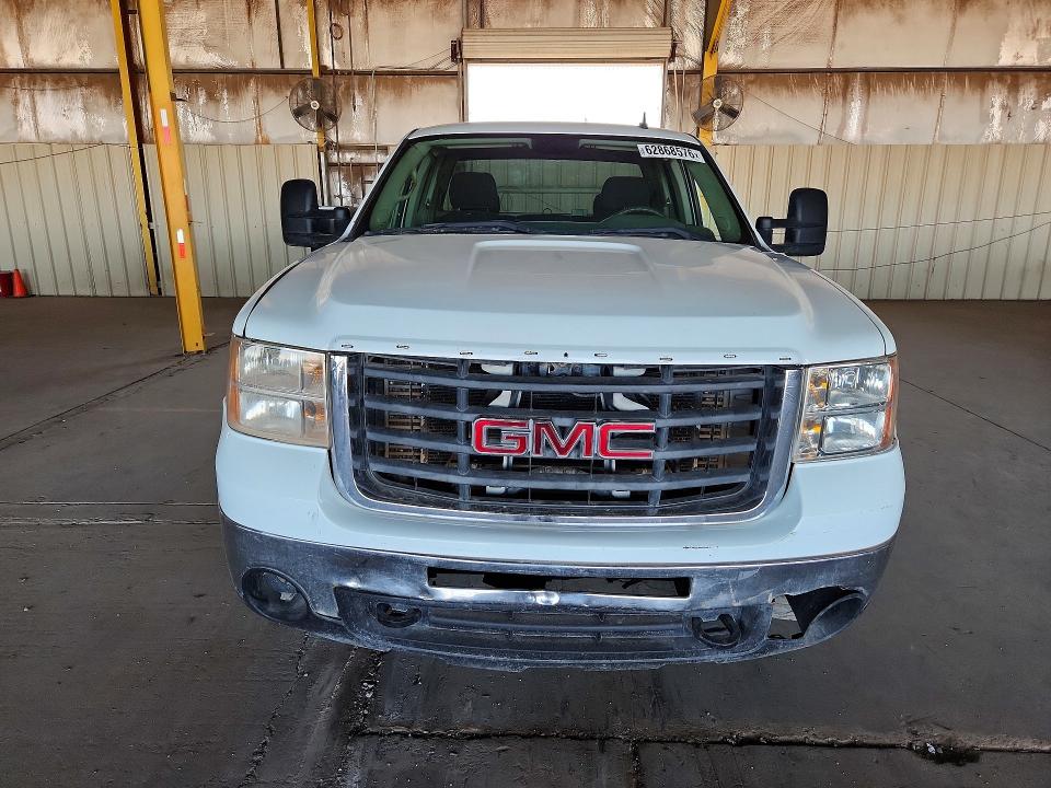 Продажа на аукционе авто 2008 Gmc Sierra, vin: 1GTHK29608E142671, номер лота: 62868576