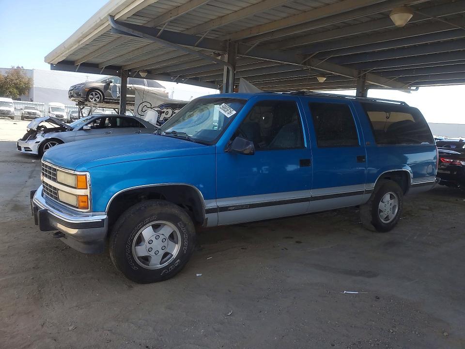 Продажа на аукционе авто 1992 Chevrolet Suburban, vin: 1GNFK16K5NJ322905, номер лота: 59865816