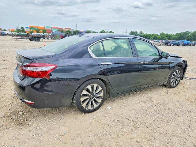 Продажа на аукционе авто 2017 Honda Accord, vin: JHMCR6F59HC030471, номер лота: 62756706