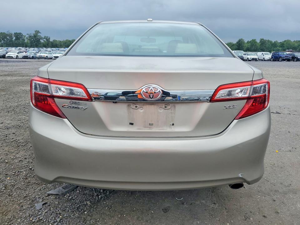 60258736 :رقم المزاد ، 4T4BF1FKXDR321520 vin ، 2013 Toyota Camry مزاد بيع