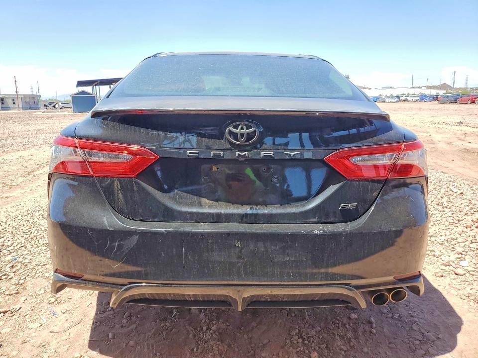Продажа на аукционе авто 2018 Toyota Camry, vin: 4T1B11HK0JU064210, номер лота: 61227996