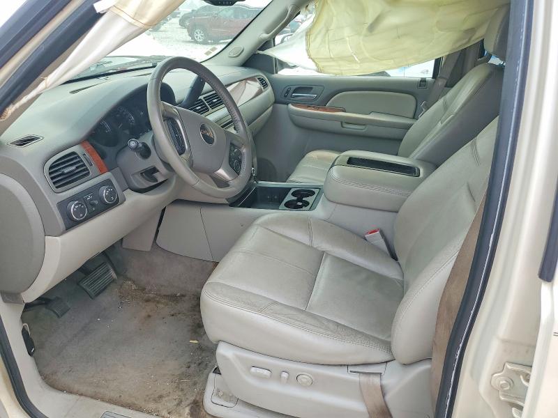 61320706 :رقم المزاد ، 1GKFK16348R215260 vin ، 2008 Gmc Yukon Xl مزاد بيع