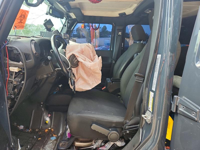 61116556 :رقم المزاد ، 1C4BJWDG6JL858962 vin ، 2018 Jeep Wrangler Unlimited مزاد بيع