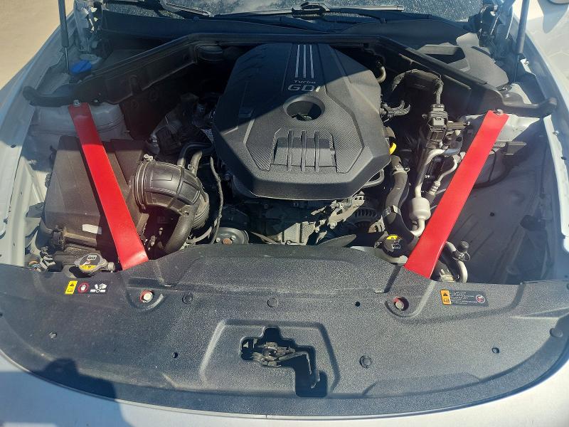 2018 Kia Stinger მანქანა იყიდება აუქციონზე, vin: KNAE25LAXJ6015375, აუქციონის ნომერი: 59782776