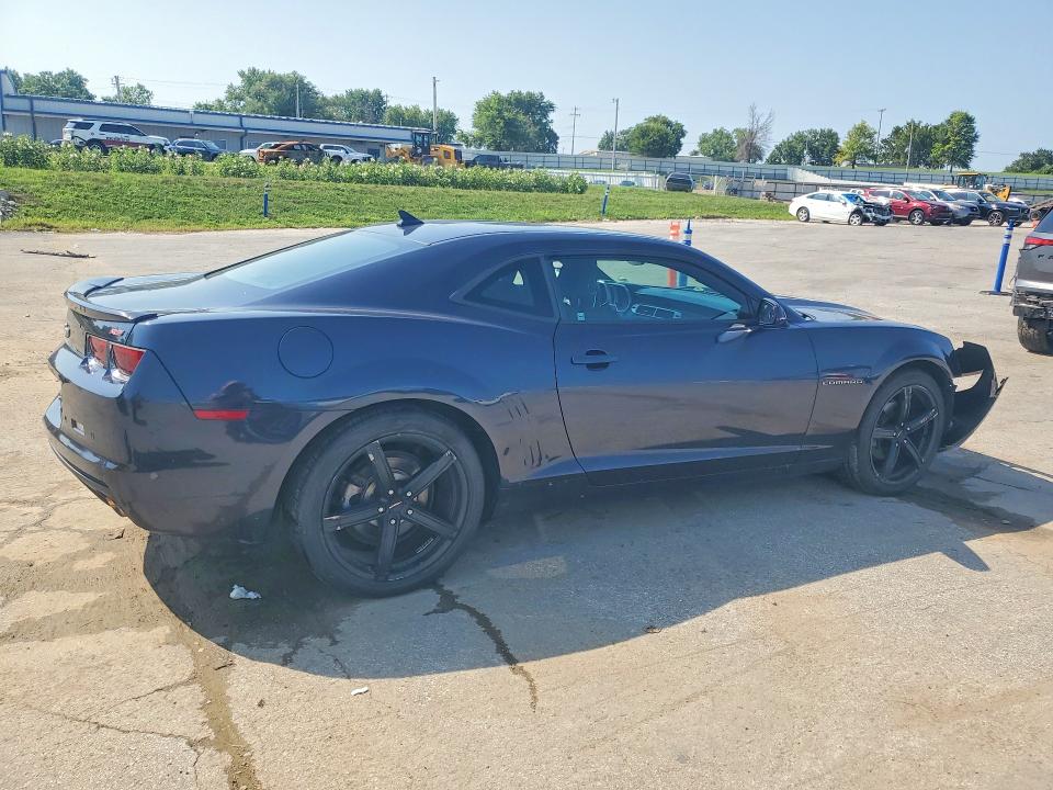 2013 Chevrolet Camaro მანქანა იყიდება აუქციონზე, vin: 2G1FB1E38D9132246, აუქციონის ნომერი: 62668386