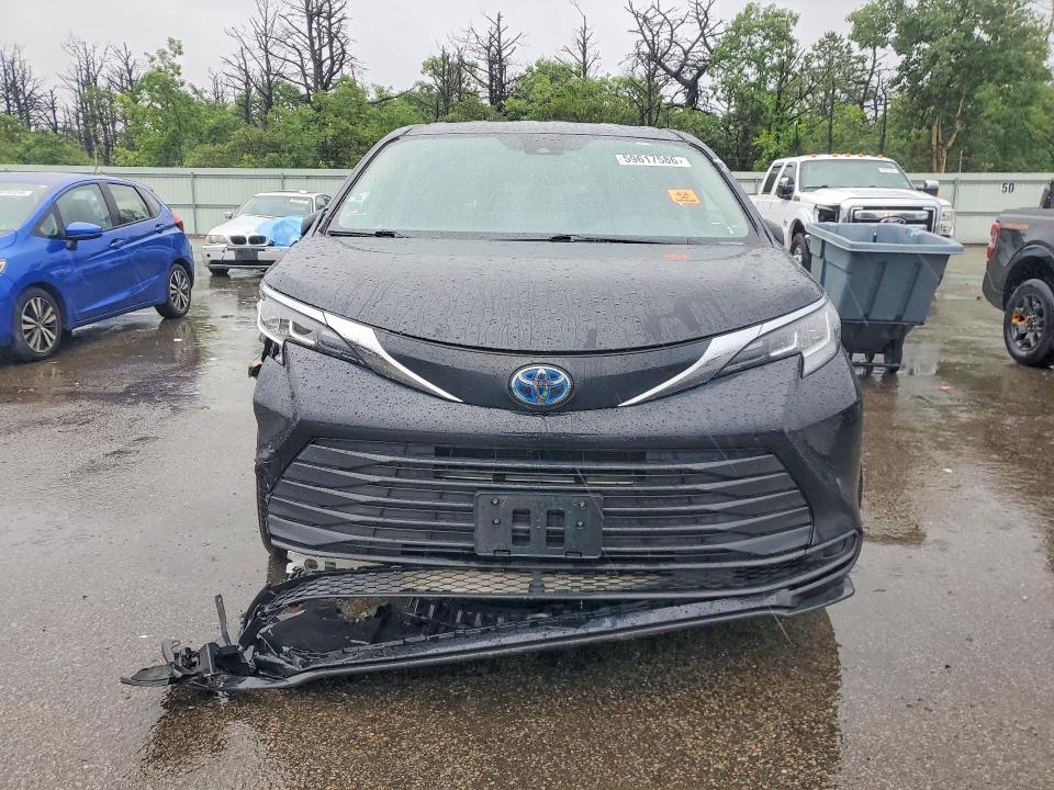 Продажа на аукционе авто 2021 Toyota Sienna, vin: 5TDKRKEC9MS047835, номер лота: 59617586