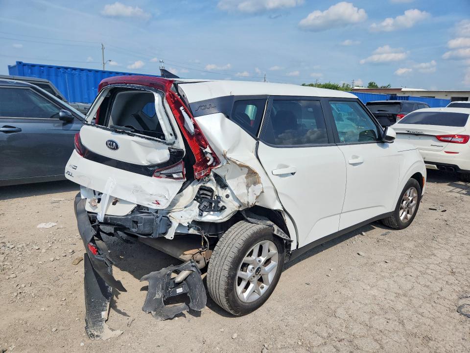 62800536 :رقم المزاد ، KNDJ23AU0M7784761 vin ، 2021 Kia Soul مزاد بيع