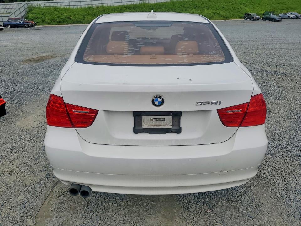 Aukcja sprzedaży 2010 Bmw 328, vin: WBAPH7G53ANM48817, numer aukcji: 61061686