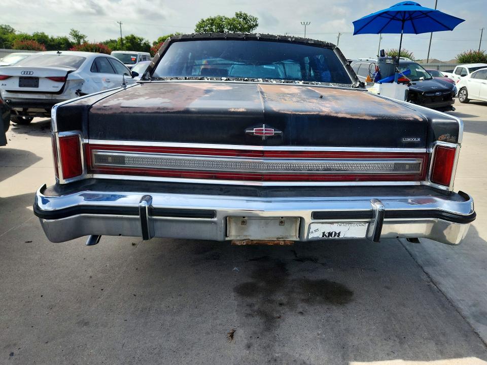 1979 Lincoln Continental Town Car მანქანა იყიდება აუქციონზე, vin: 9Y82S678727, აუქციონის ნომერი: 60680346