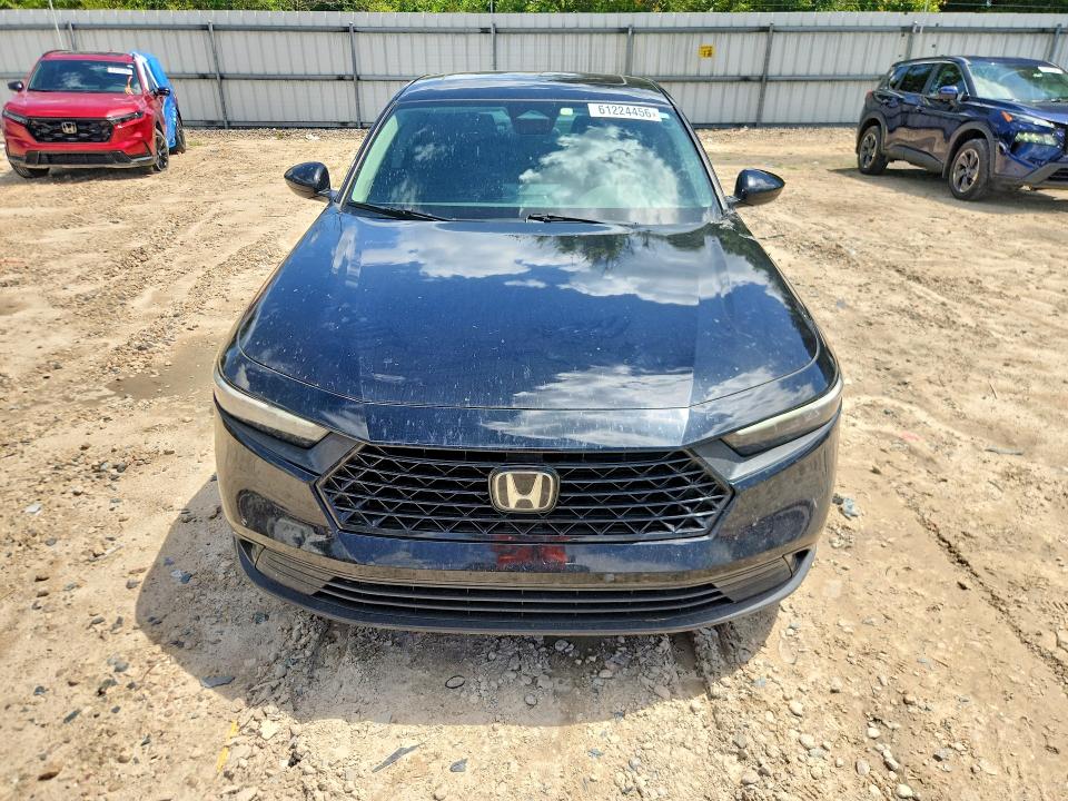 Продажа на аукционе авто 2023 Honda Accord, vin: 1HGCY1F37PA040241, номер лота: 61224456
