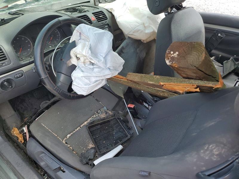 59333636 :رقم المزاد ، WVWBA71K98W077392 vin ، 2008 Volkswagen Rabbit مزاد بيع