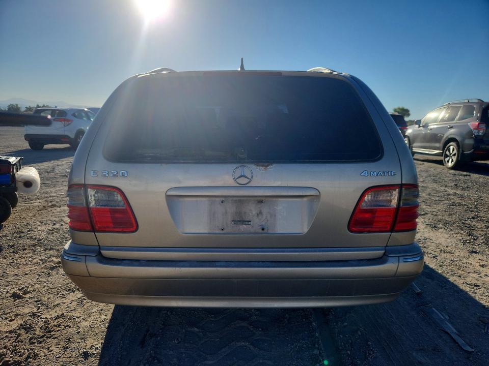 2001 Mercedes-benz E მანქანა იყიდება აუქციონზე, vin: WDBJH82J91X048766, აუქციონის ნომერი: 63006046